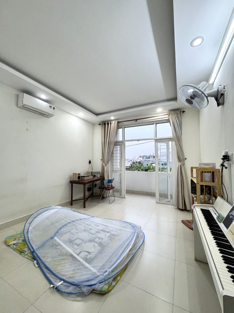Bán Nhà 4 Tầng Hẻm 8m_ 66m2  Gần Phạm Văn Đồng Hiệp Bình Chánh Thủ Đức Chỉ 6.9 tỷ Siêu Ngon - Ảnh 2